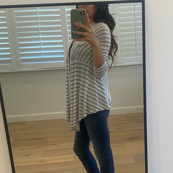 Splendid white and gray striped Cardi Wrap XS - Picture 6 of 7